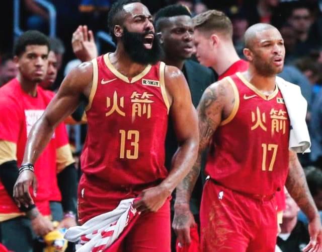 NBA约基奇补时争议三分绝杀勇士，终结对手七连胜登顶西部引热议